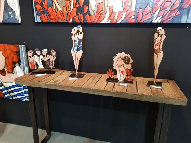 Les-pipelettes-en-statuettes.jpg